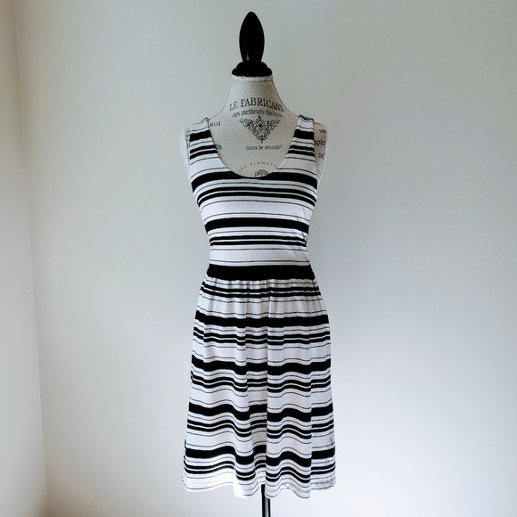 J. Crew | Black and Cream Stripe Villa Dress - Picture 3 of 8